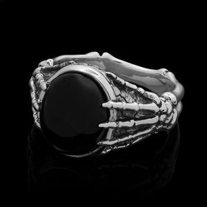 Etah love “coven” ring